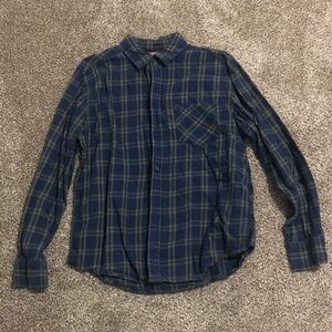 Arizona Jean Company Navy and Olive Plaid Shirt